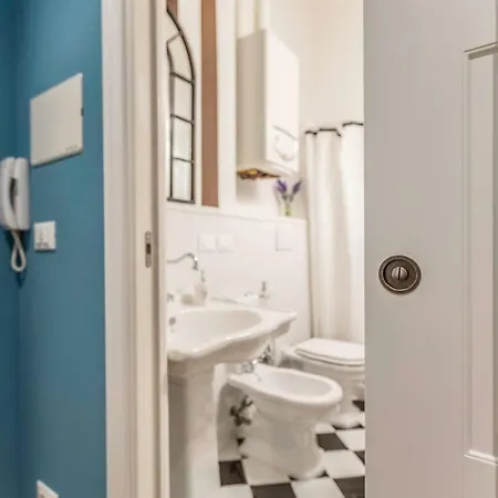 Delightful Carbonesi || The Place Bo Apartament