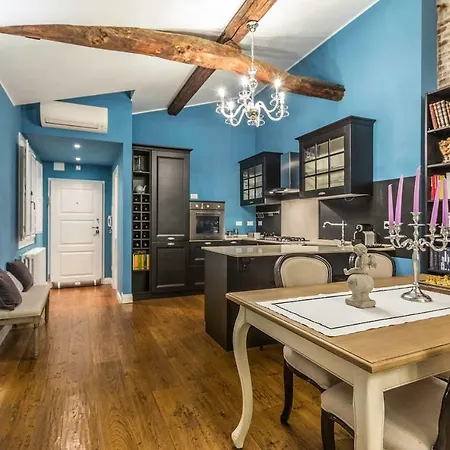 Delightful Carbonesi || The Place Bo Appartement