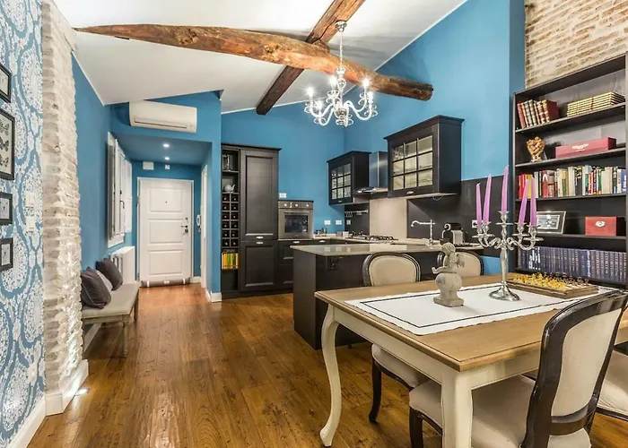 Delightful Carbonesi || The Place Bo Appartement